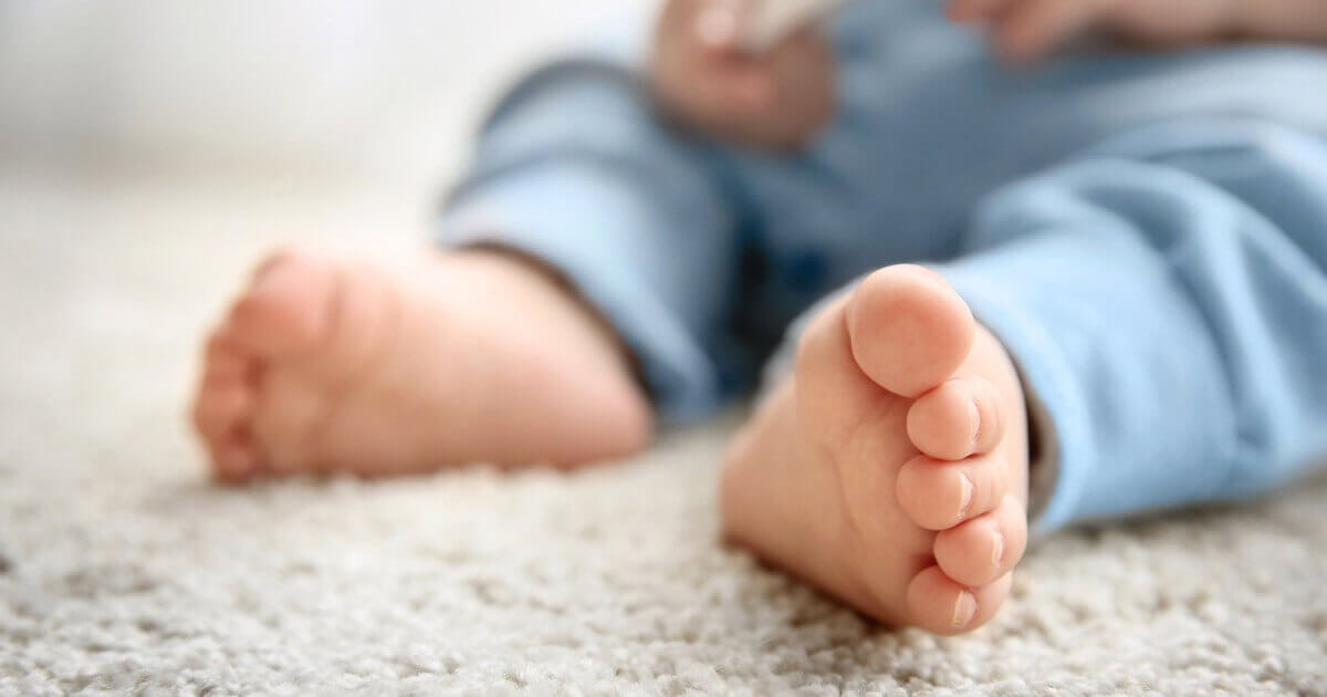 baby feet story